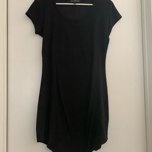 Shirt sleeve T-shirt dress